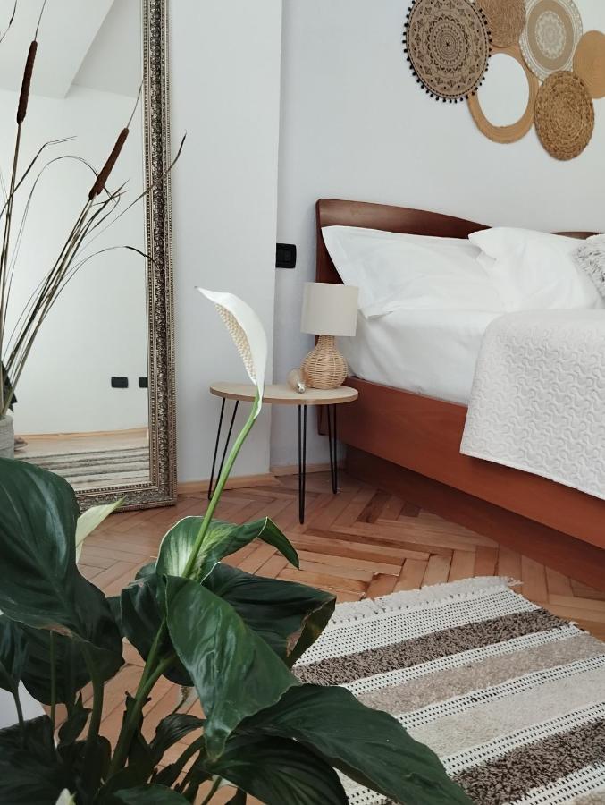 Bea City Center Apartment Tirana Buitenkant foto
